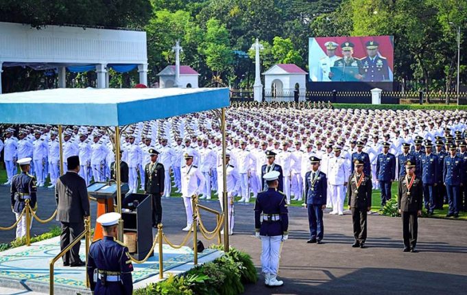 프라보워 대통령, 軍·警 수뇌부 소집… 국가 안보 전략의 새 판 짠다