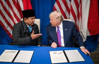 美·인니, 무역협정 서명…상호관세 19% 1,819종 유지·팜유는 무관세