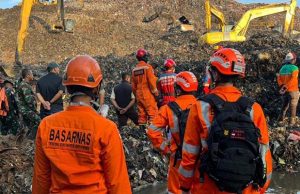 반타르 그방 쓰레기산 산사태, 7명 사망… 인도네시아 폐기물 관리 위기 재조명