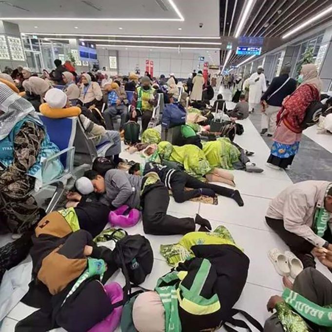 중동 긴장 고조로 인도네시아 Umrah 순례객 58,873명 사우디아라비아 발 묶여