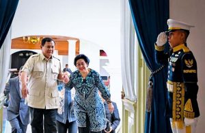 프라보워, 메가와티 전 대통령과 회담… “국가 지도자 간 우의 강화”