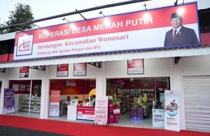 무역부 장관, “미니마켓, ‘콥데스 메라 푸티’ 공급업체로 참여… 마을 경제 상생 도모”