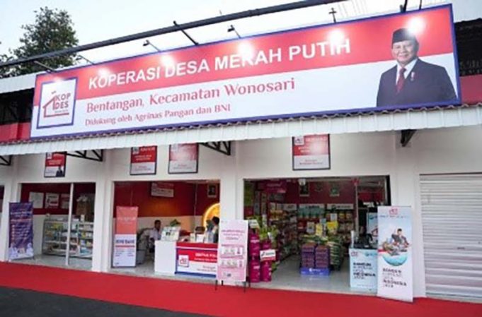 무역부 장관, “미니마켓, ‘콥데스 메라 푸티’ 공급업체로 참여… 마을 경제 상생 도모”