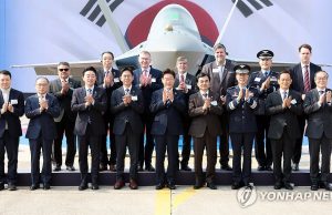 李대통령 콤파스 인터뷰 “韓-인니 전투기 공동개발 세계 모범”