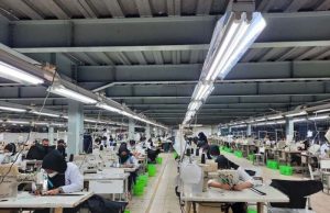 인도네시아 섬유 산업, 이란 전쟁으로 원자재 공급 위기 경고