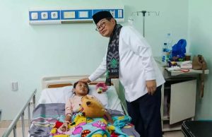 동부 자카르타 ‘무상 영양식’ 식중독 사태… “피해자 37명 입원 치료 중, 상태 호전”