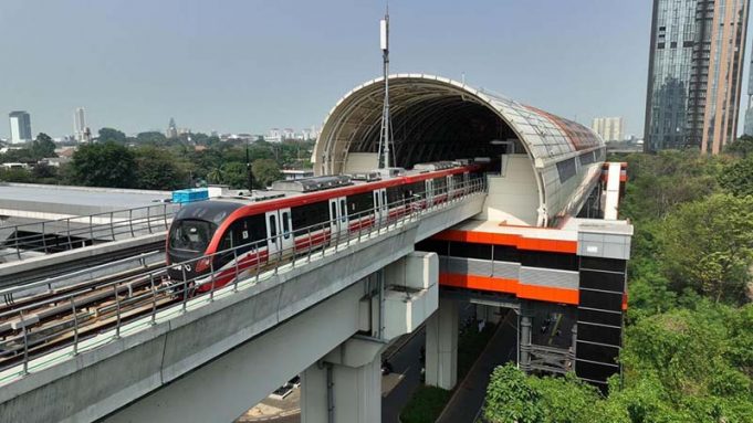 자보데벡 LRT, 2026년 4월 승객 290만 명 돌파… 전년비 40% 급증