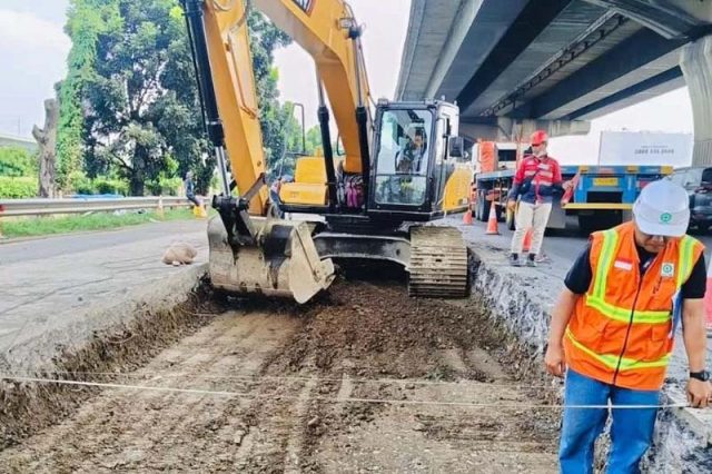 도로 보수 공사 Pemeliharaan Tol Jakarta-Cikampek