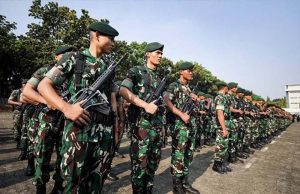 군(TNI) 노상강도 소탕 작전 투입 논란… “법 집행은 경찰 고유 업무”