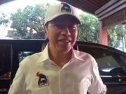 조코위 전 대통령, PSI 정당 로고 착용… 전국 정치 행보 개시