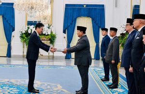 (영상) 윤순구 주인니 대사, 부임 6개월 만에 프라보워에 신임장 제정