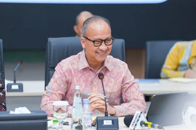 전기 오토바이 500만 루피아 보조금 지급 ‘안갯속’… “재무부 장관령 대기 중”