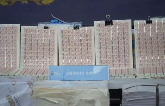 印尼 경찰·국세청, ‘3년간 5개 주 활개’ 기업형 위조 수입인지 조직 일망타진