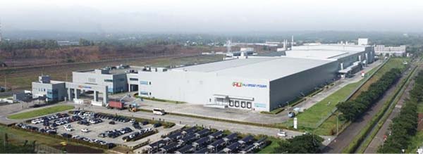 PT HLI Green Power 공장 전경. Hyundai Motor, LG Energy Solution 합작 공장