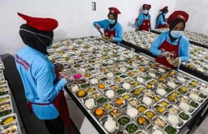 무상급식소 인센티브, ‘정액제’ 폐지… 10월 5일부터 ‘1식당 2,000루피아’ 종량제로 전환